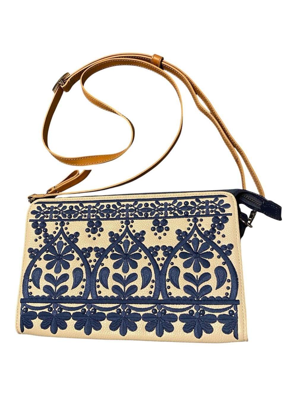 NWOT Brighton Casablanca Jewel Embroidered envelope clutch purse blue white